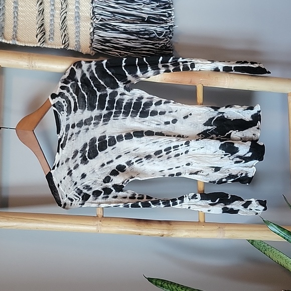 Graham & Spencer 100% Merino Wool Stretch top - Picture 4 of 5